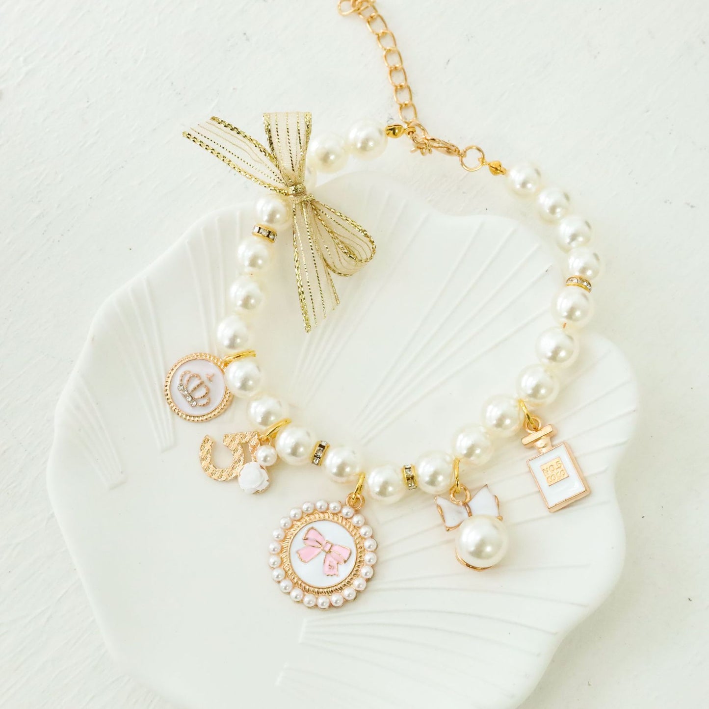White 4-PCS Pearl Charm Pet Necklace - Adjustable Bowknot Collar for Small Dogs & Cats (M: 25+5CM)