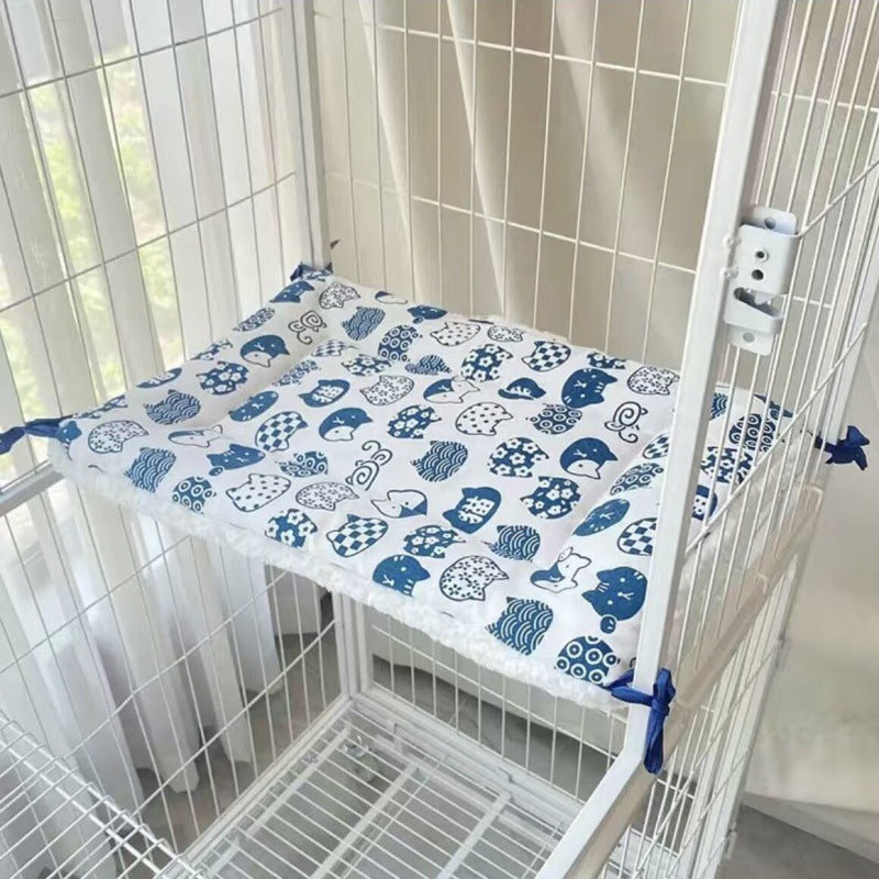 Cat Cage Platform Mat - Blue cat pattern on white background (40x60cm)